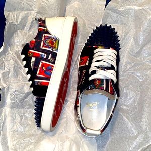 I only wore them once they are too small for me.